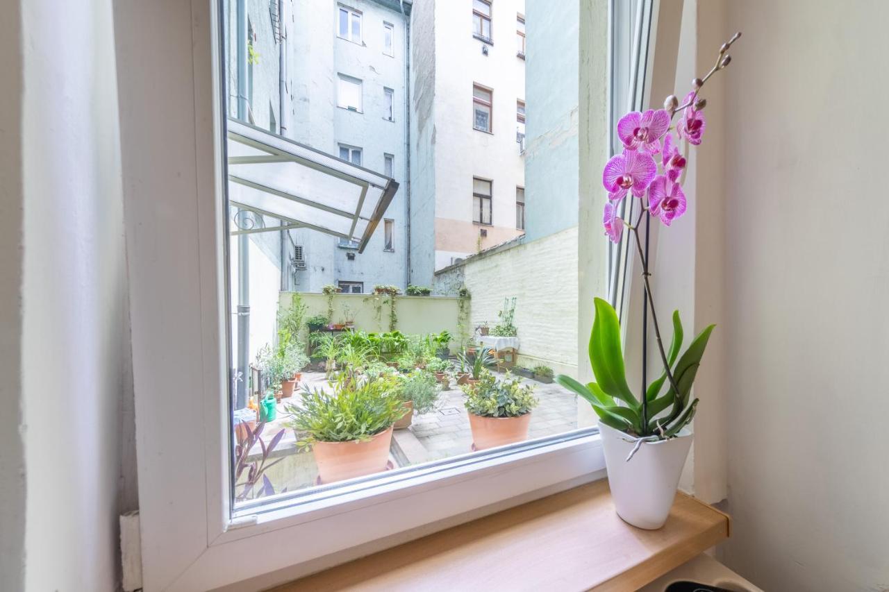 Margit Apartment ブダペスト エクステリア 写真