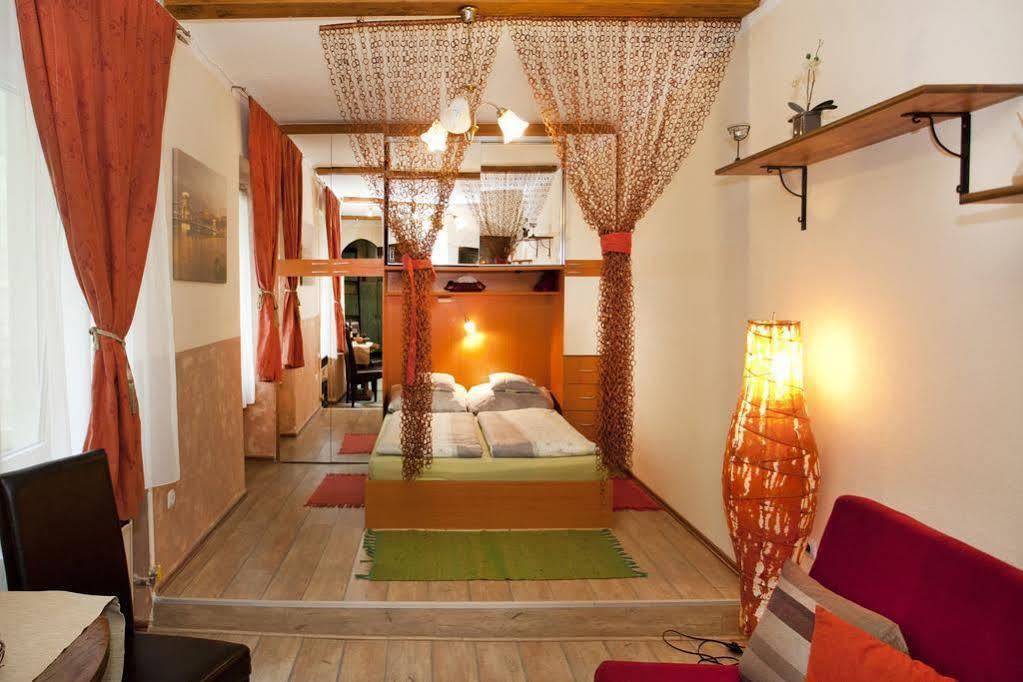 Margit Apartment ブダペスト エクステリア 写真